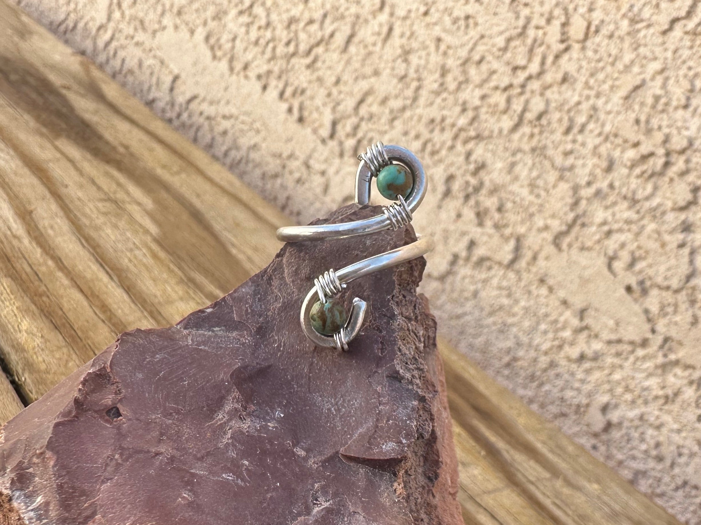 Curve Ring