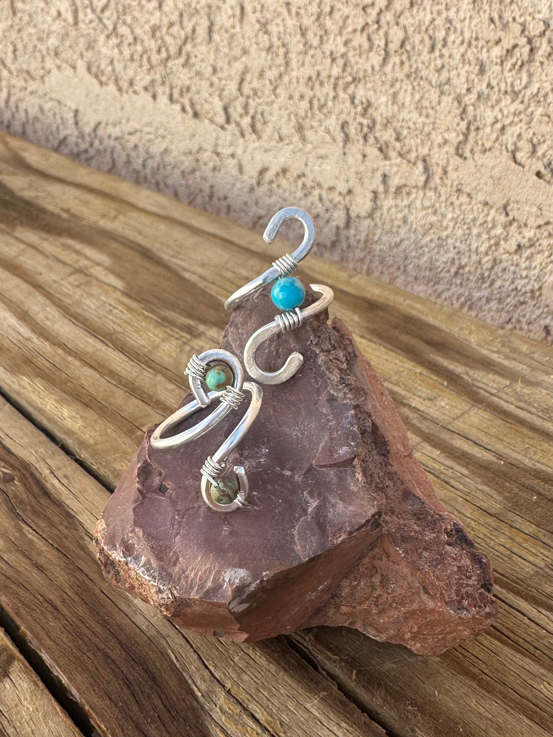 Curve Ring