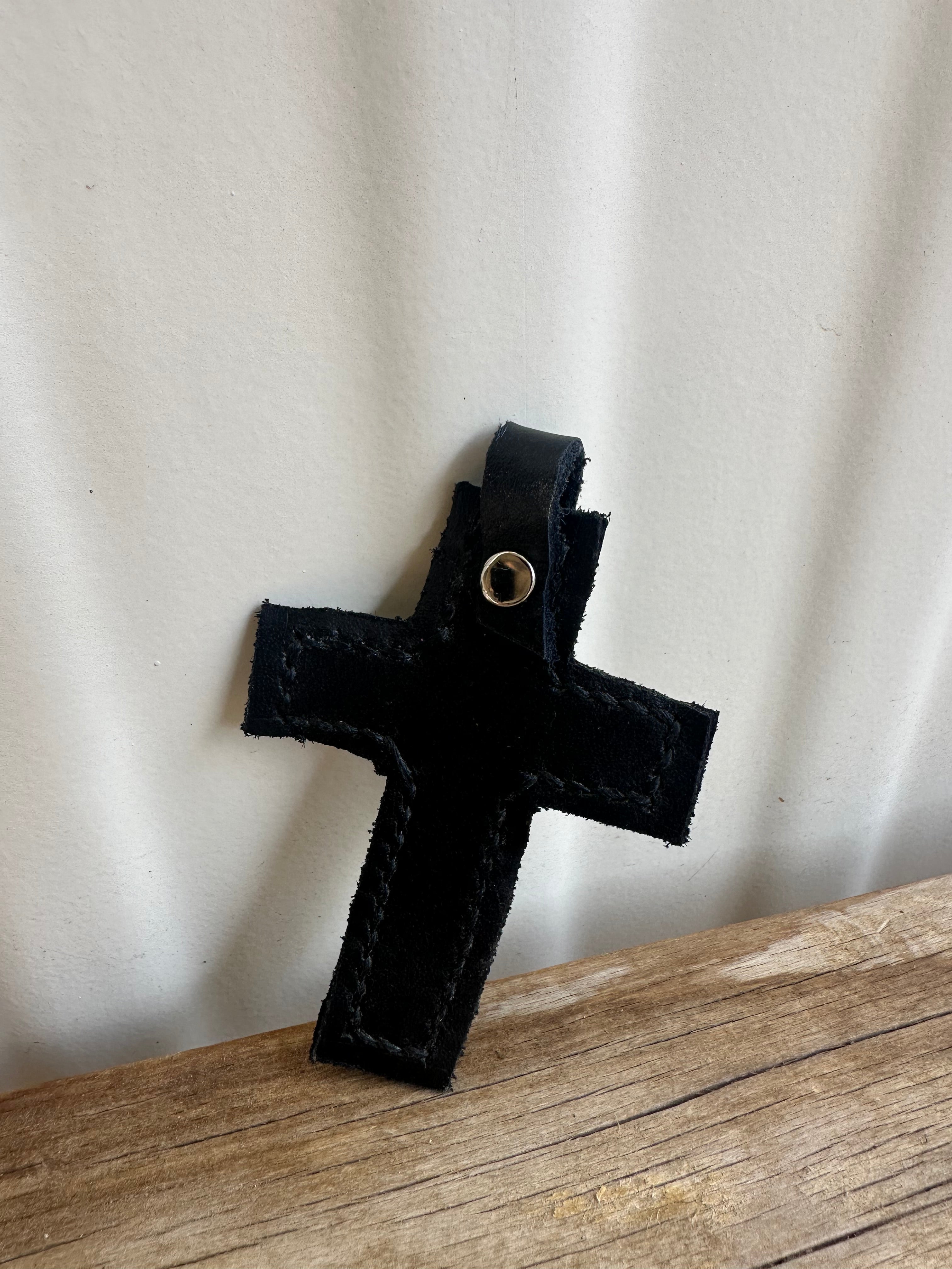 Covenant Cross Keychain